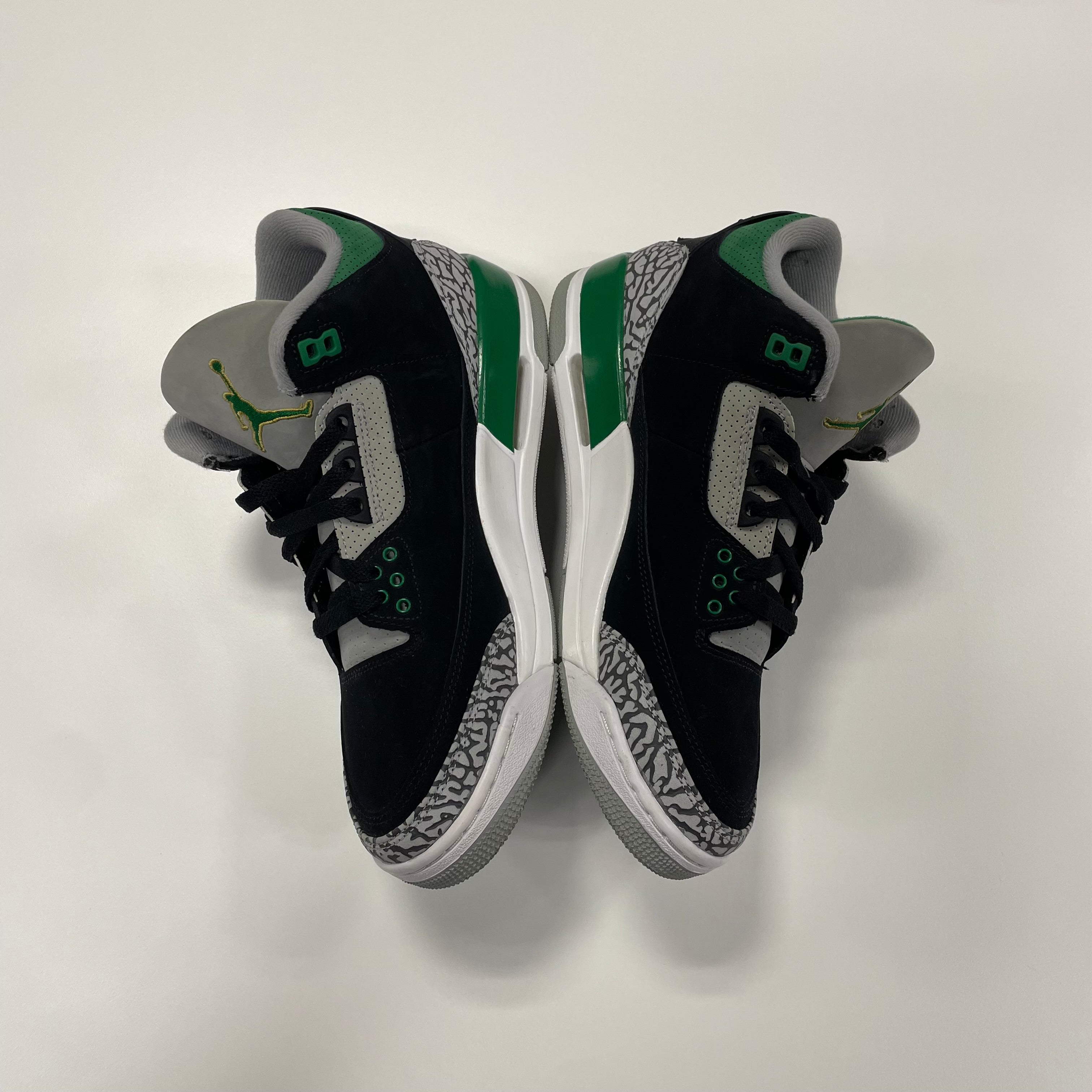 Jordan 3 'Pine Green' (8.5) Used
