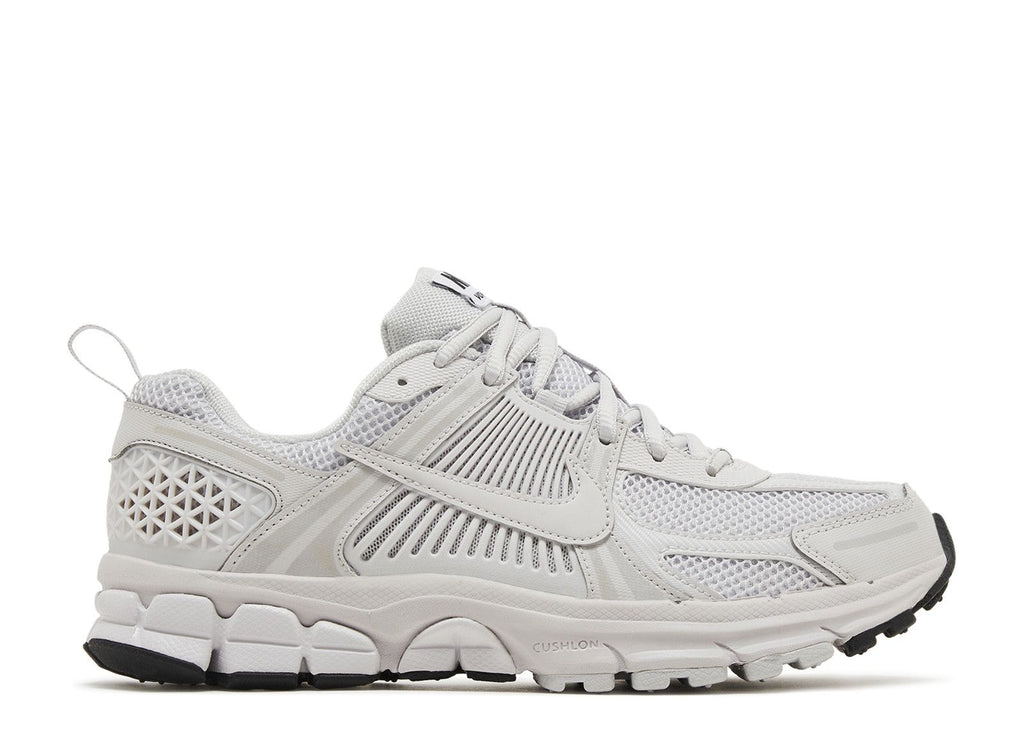 Vomero 5 GS White Black